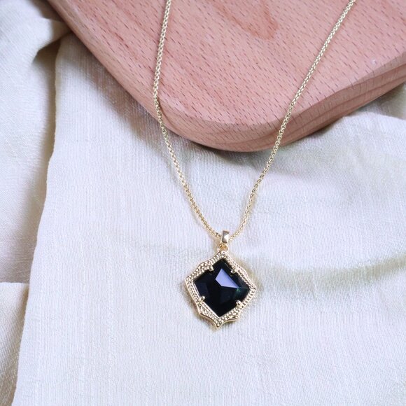 Kendra Scott Kacey Black Opaque Glass Long Pendant Necklace in Gold - Picture 2 of 2